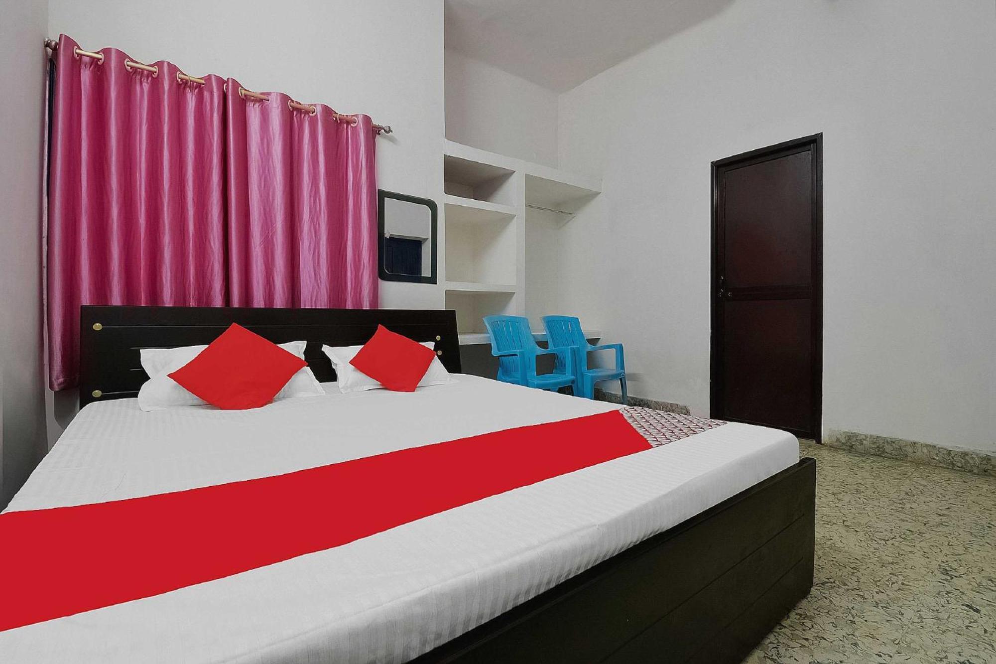 OYO 84832 Aashirvaad Green's Guest House Patna  Buitenkant foto