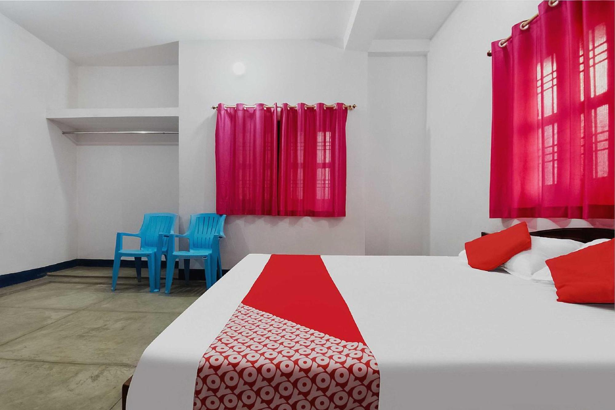 OYO 84832 Aashirvaad Green's Guest House Patna  Buitenkant foto