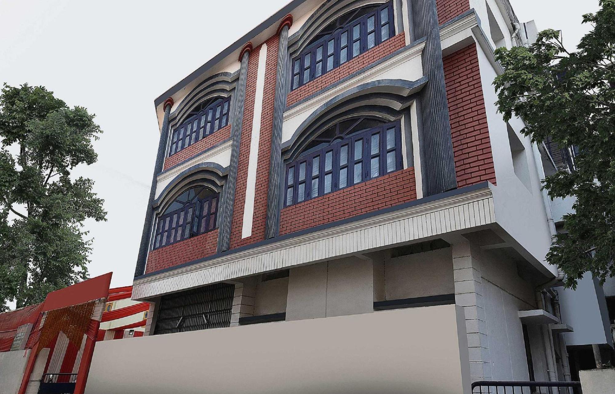 OYO 84832 Aashirvaad Green's Guest House Patna  Buitenkant foto